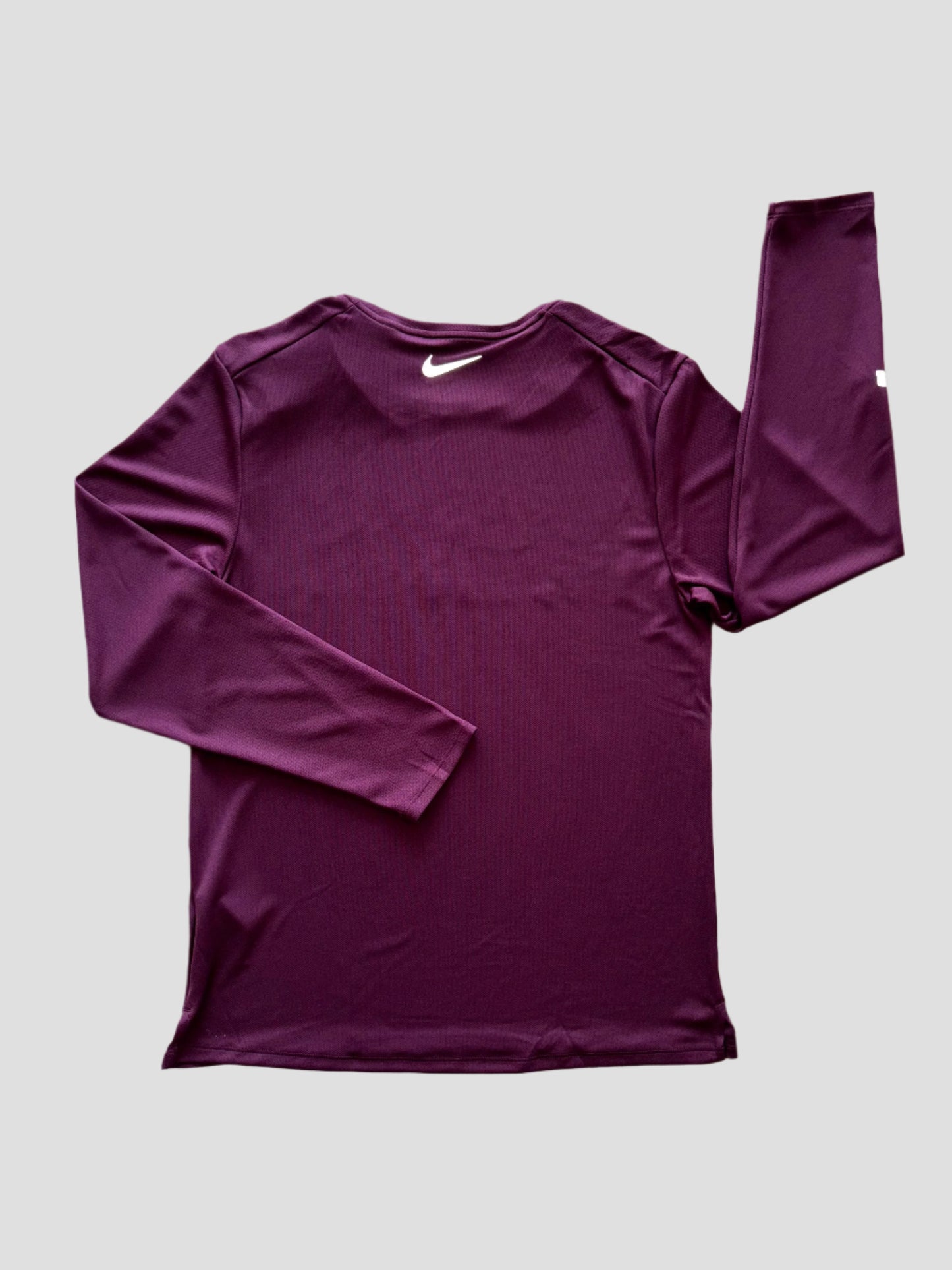 Nike Dri-Fit UV Long Sleeved Miler Flash T-Shirt